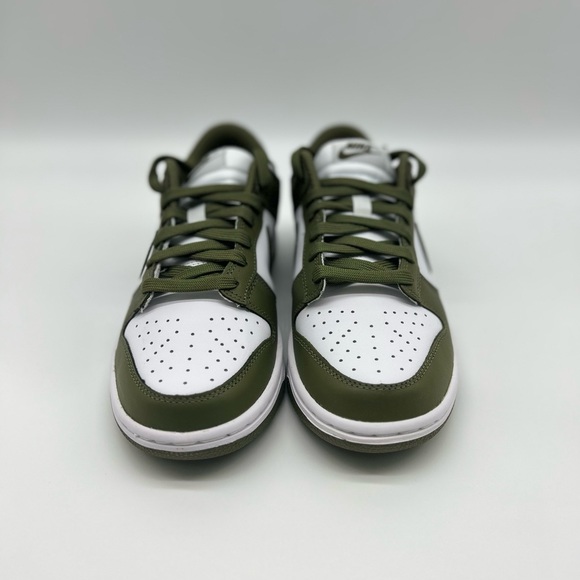Nike Dunk Low Medium Olive - Picture 4 of 5